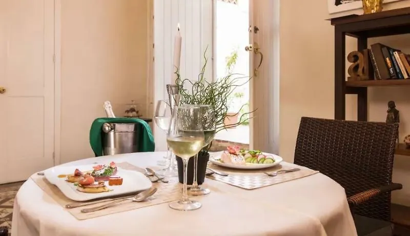 Hotel Boutique Casa Sanchez (Adults Only) 聖多明哥